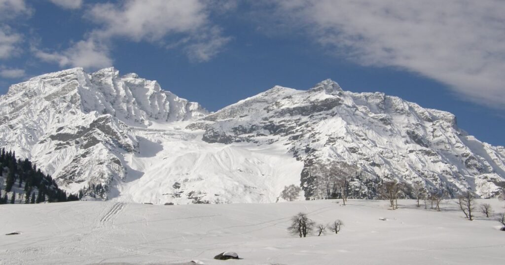 "Snow-clad mountains in Sonamarg, Kashmir."