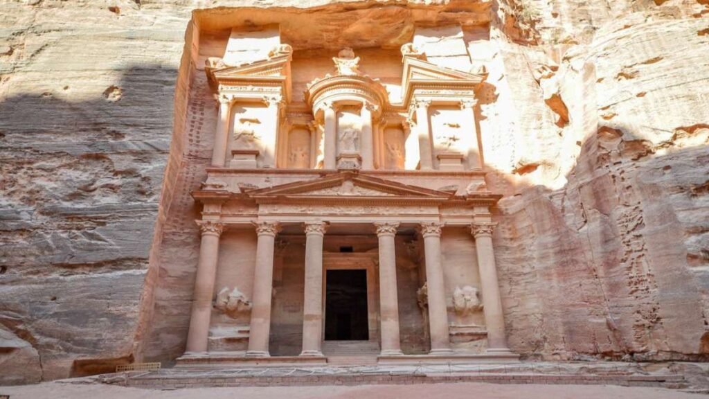 Exploring the Top 15 Tourist Attractions in Jordan: